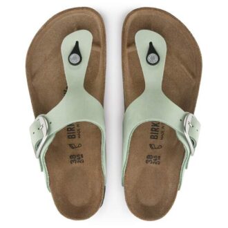 Gizeh Big Buckle Piele nubuc Matcha