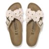 Ornament floral Siena din piele naturală Ornament floral Siena din piele naturală