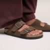 Soft Footbed Arizona din piele de căprioară, nuanță Dark Tea Soft Footbed Arizona din piele de căprioară, nuanță Dark Tea